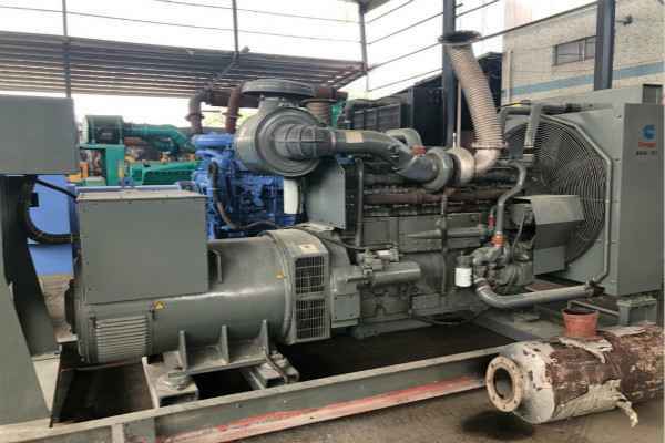 贵阳舒明零售管理咨询有限公司讲述：柴油发电机组怎么接电